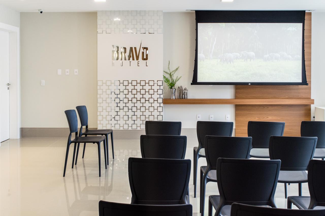 Bravo Hotel João Neiva Екстериор снимка